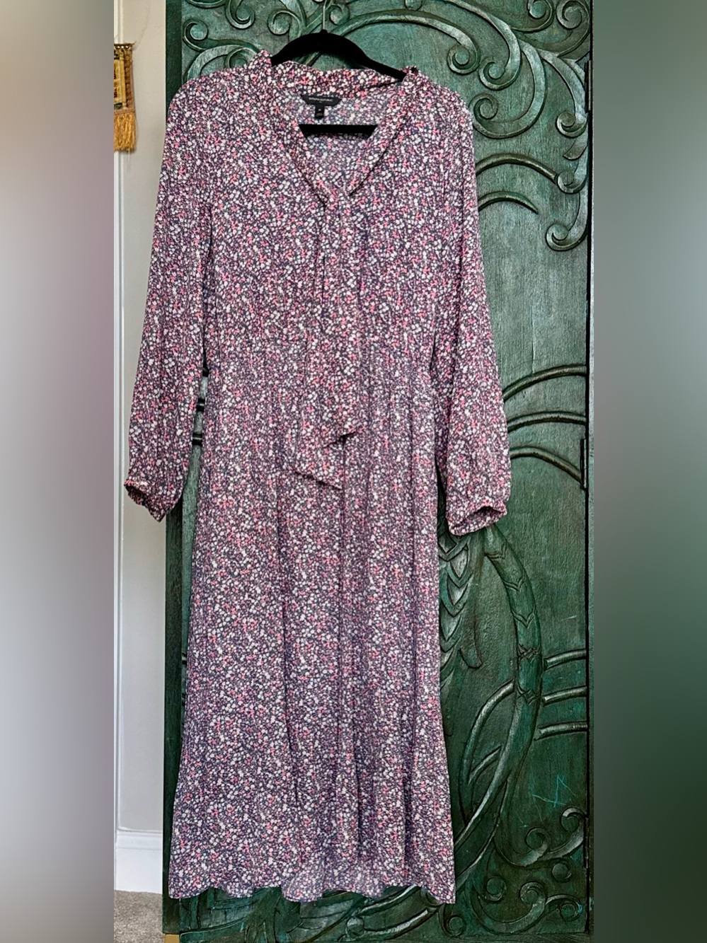 Floral Banana Republic Navy long collar with Pink and Cream Accents